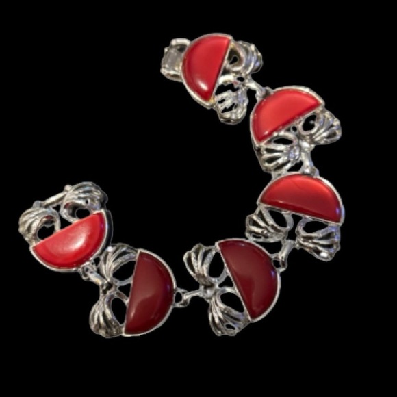 “Red Moonglow” 60s Chunky Coro Pegasus Thermoset Bracelet 7” - Picture 12 of 12